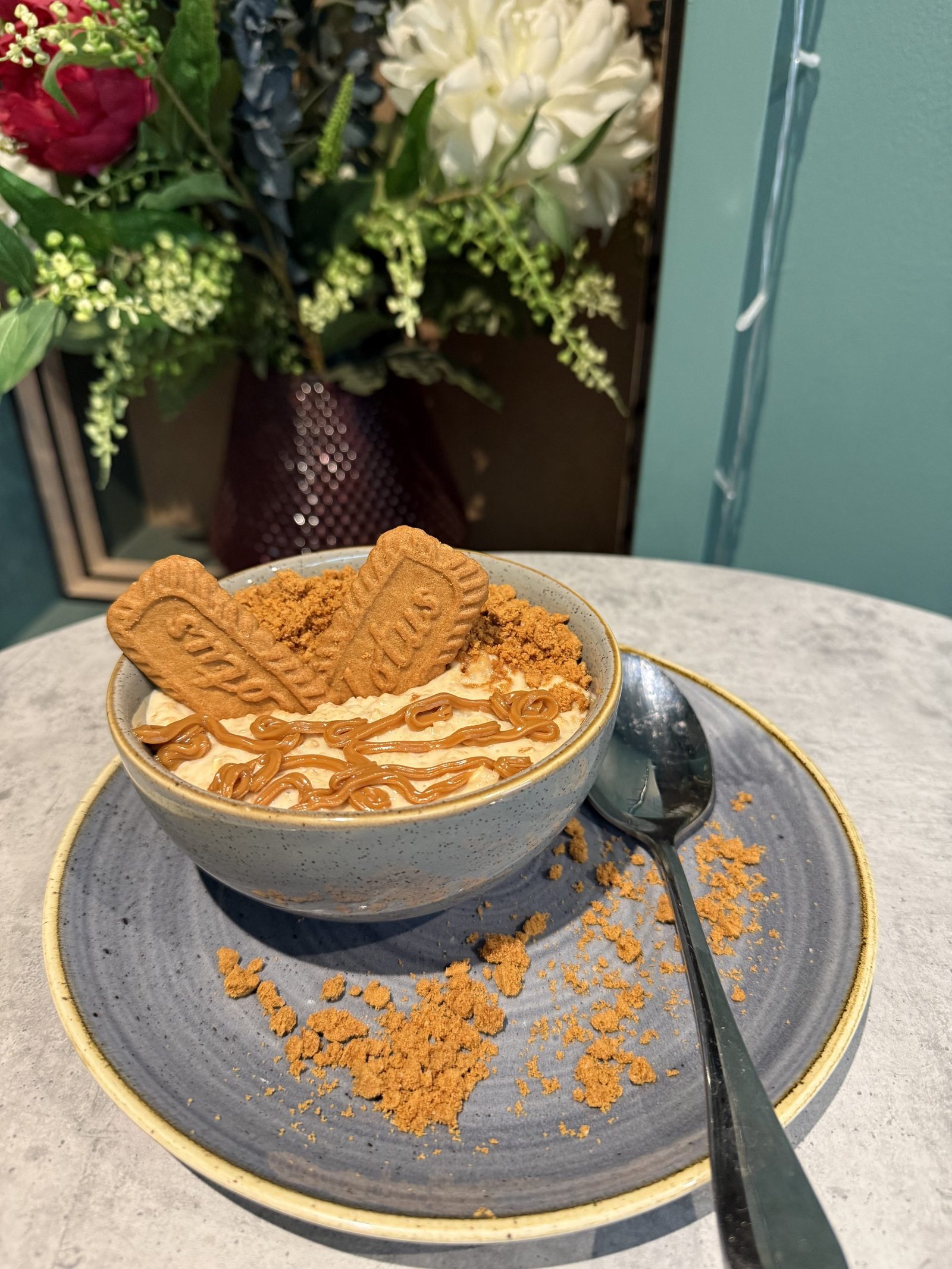 Biscoff porridge